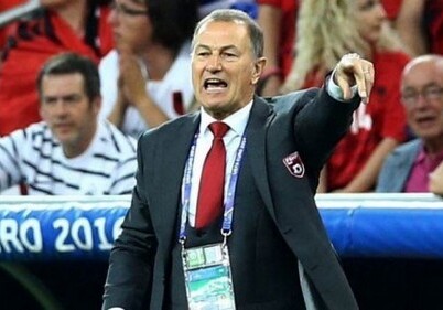 Новый тренер сборной Азербайджана приведет с собой двух помощников