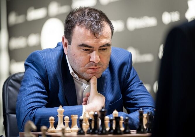 Мамедъяров выиграл матч у Санала