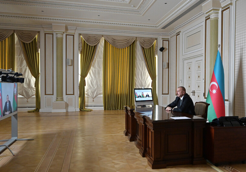 Президент Азербайджана распорядился проверить работу дипломатов за рубежом