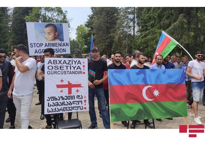 В Марнеули проходит акция «Стоп оккупации – свобода Карабаху, затем мир» (Фото)
