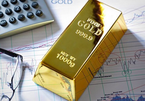 Цена на золото впервые в истории превысила $2000 за унцию