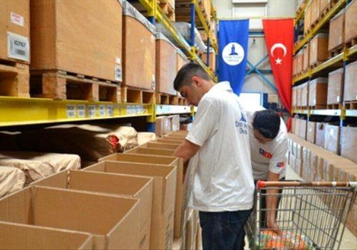 Турецкие благотворители на праздник Курбан распределили жертвенное мясо в 23 странах