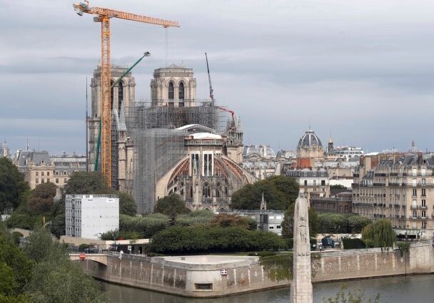 Во Франции началась реставрация органа Нотр-Дам-де Пари