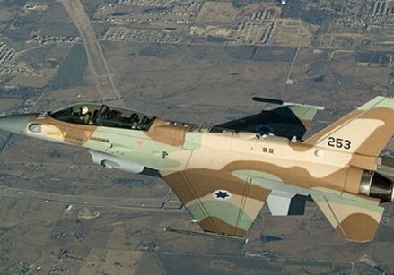 Израиль поразил цели сирийской армии в ответ на взрывчатку на границе