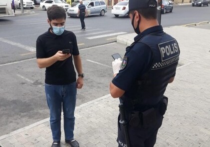 На улицах Баку полиция проводит контрольно-профилактические мероприятия (Фото)