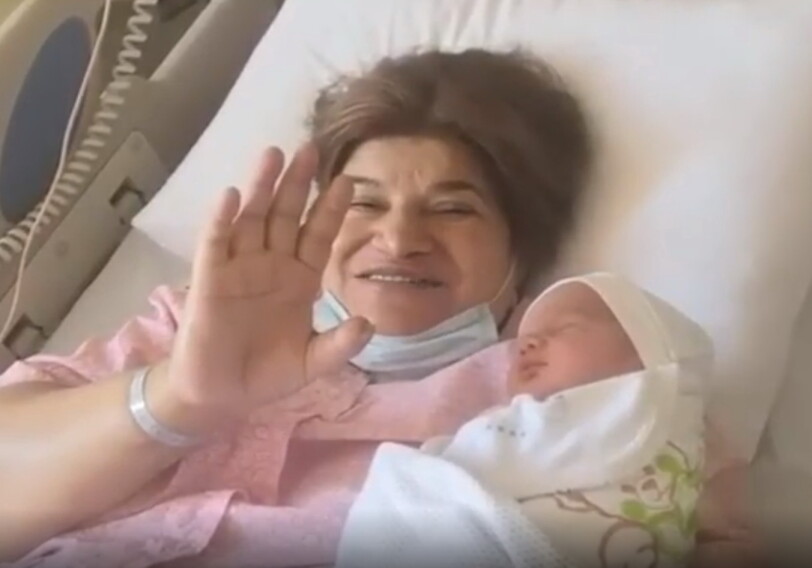 В Баку женщина стала матерью в 58 лет (Видео)