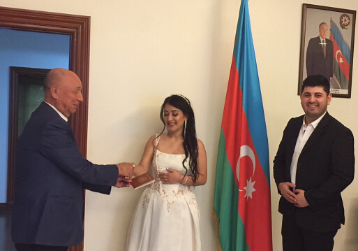 Граждане Азербайджана и Узбекистана заключили брак в Малайзии (Фото)
