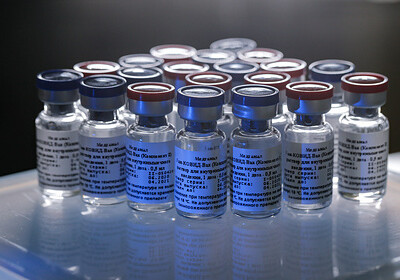 Минздрав РФ назвал сроки выпуска первых партий российской вакцины от коронавируса