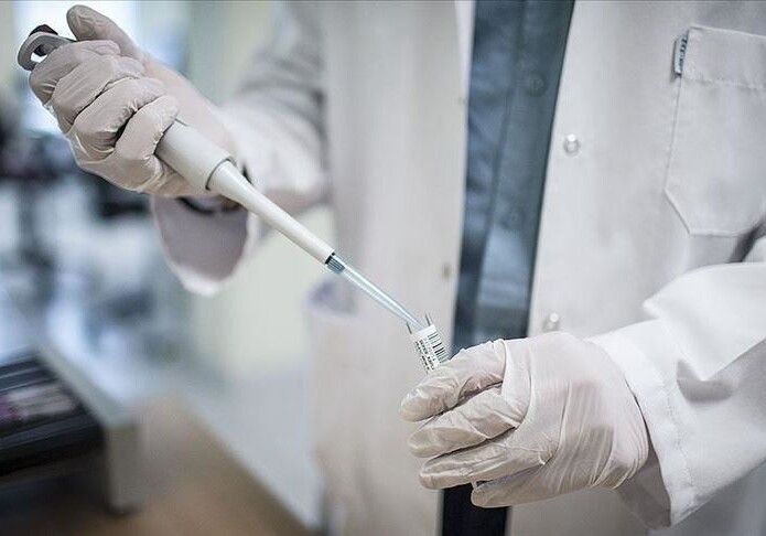 Индия испытывает три вакцины против коронавируса и готова их производить