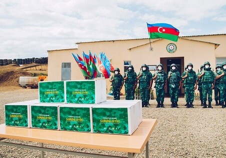 Проведена акция «Азербайджанский солдат, мы с тобой» (Фото)