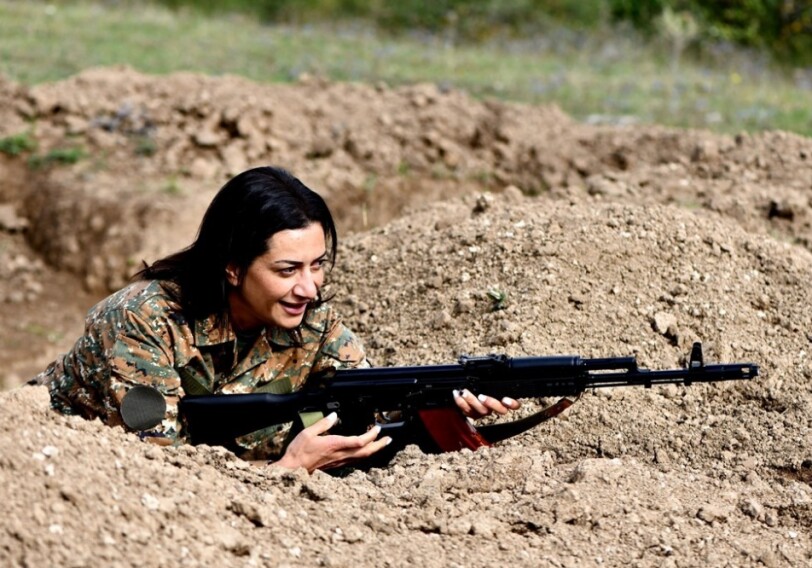 Зачем Никол Пашинян послал жену стрелять по Азербайджану?