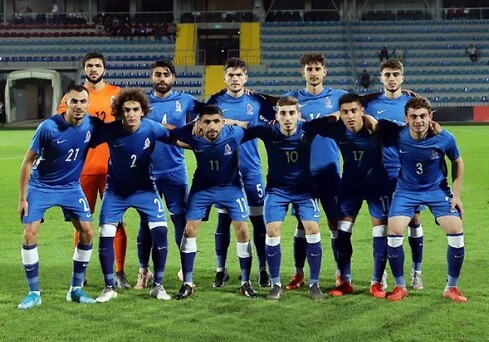 Азербайджан назвал состав на матч с Францией