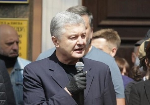 В Украине открыли 15 новых дел против Порошенко