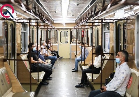Подземка возвращается к жизни: метро Баку начало принимать пассажиров (Фото)