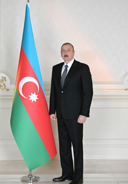 Ильхам Алиев: «Восстанавливаю историческое название Мадагиза. Отныне оно называется Суговушан»