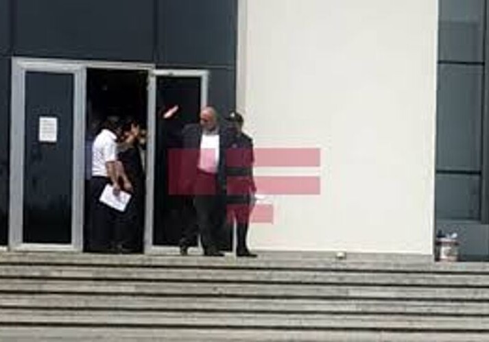 Продлен арест экс-главы ИВ Кюрдамира Джейхуна Джафарова