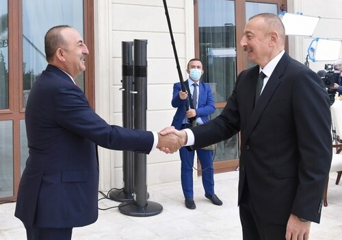 Президент Ильхам Алиев принял министра иностранных дел Турции (Фото-Видео-Обновлено)