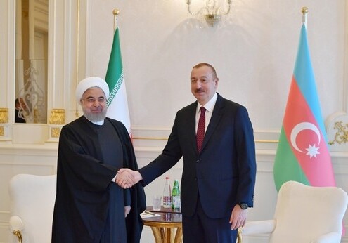Президент Ирана позвонил главе Азербайджана