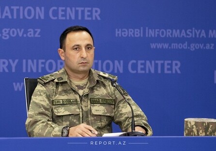 Азербайджан обратился к армянскому населению в связи с открытием гуманитарных коридоров