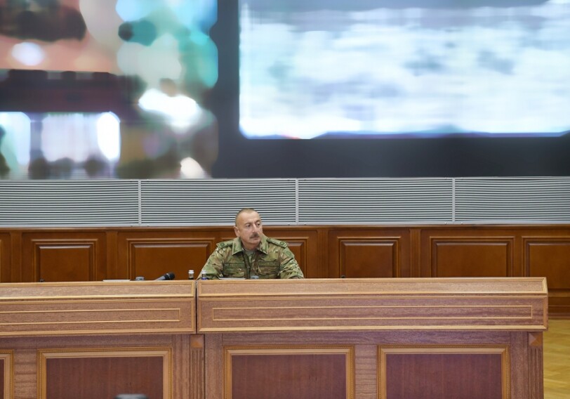 Под руководством Президента Азербайджана в Центральном командном пункте Минобороны состоялось оперсовещание (Видео)
