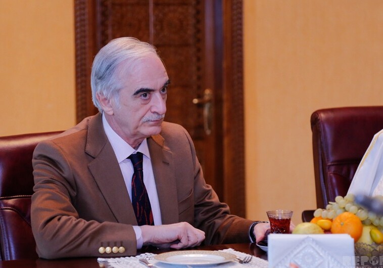 Полад Бюльбюльоглу передал протест азербайджанских партий послу Франции