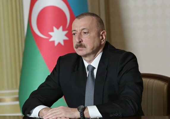 Шовкет Азиз направил письмо Ильхаму Алиеву
