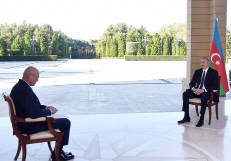 Президент Азербайджана дал интервью турецкому телеканалу NTV (Обнолено)