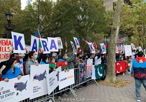 Перед штаб-квартирой ООН в Нью-Йорке прошла акция с требованием принять жесткие меры в отношении Армении (Фото-Видео)