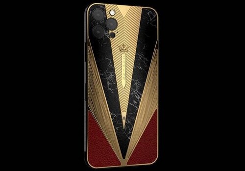 Создан iPhone 12 Pro с кусочком копья эпохи Константина Великого (Фото)