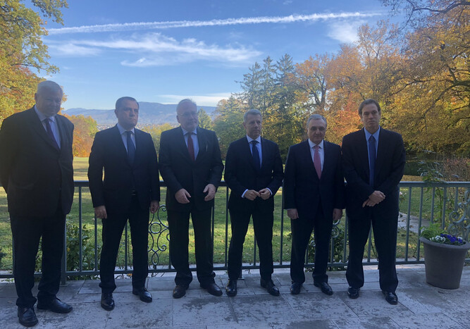 Главы МИД Азербайджана и Армении встретились в Женеве
