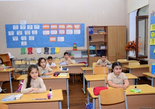 Минобразования Азербайджана предупредило частные школы