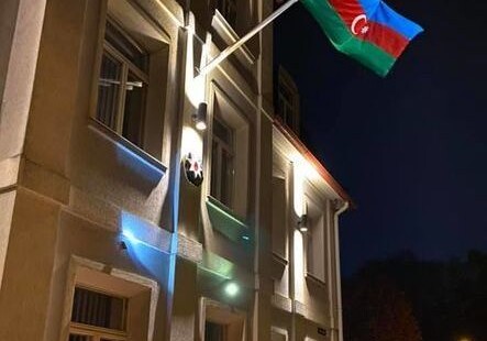 Армяне совершили провокацию против посольства Азербайджана в Таллинне