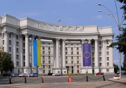 Решительно осуждаем обстрел здания почетного консульства Азербайджана в Харькове – МИД Украины