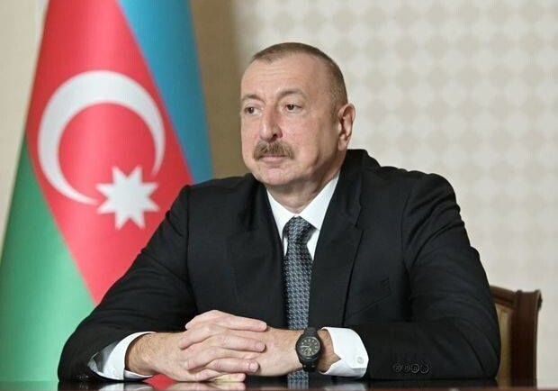 Ильхам Алиев: 10 ноября - исторический день для нашей страны - Прямой эфир