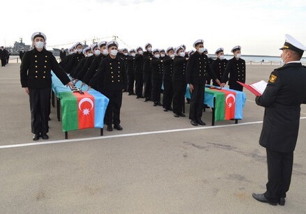 Молодые моряки ВМС Азербайджана приняли присягу (Фото)