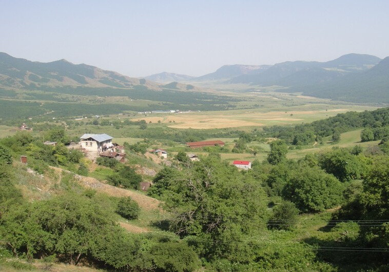 Армяне исказили наименования сотен населенных пунктов в Карабахе