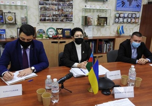 Посол Азербайджана встретилась с представителями крупного бизнеса Украины (Фото)