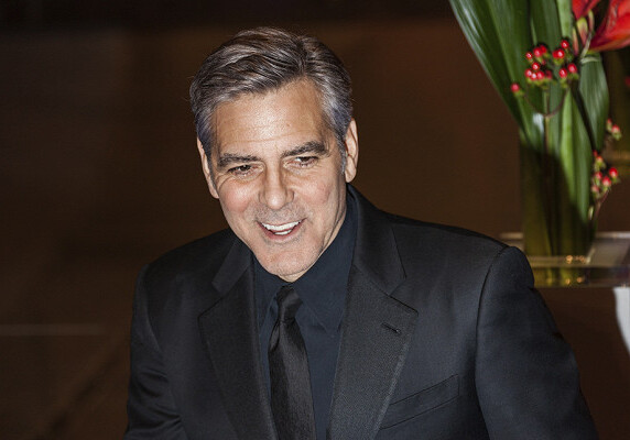 Джордж Клуни был госпитализирован после быстрого похудения