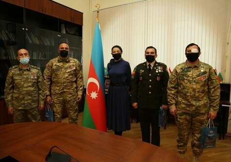 Омбудсмен Азербайджана провела встречу с участниками Отечественной войны