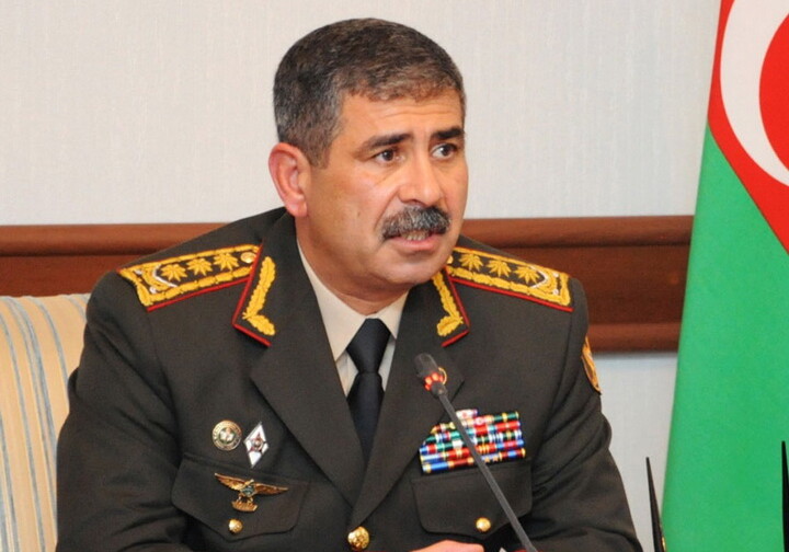 Министр обороны Азербайджана выразил соболезнование российскому коллеге