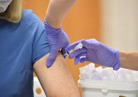 Франция начнет кампанию по вакцинации 27 декабря