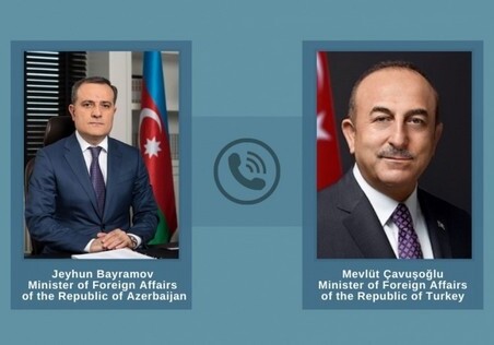 Джейхун Байрамов и Мевлют Чавушоглу обсудили реализацию трехстороннего заявления по Карабаху