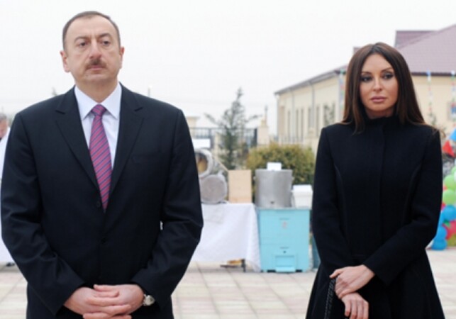 Президент Ильхам Алиев и Первая леди Мехрибан Алиева выразили соболезнования семье Робера Оссейна