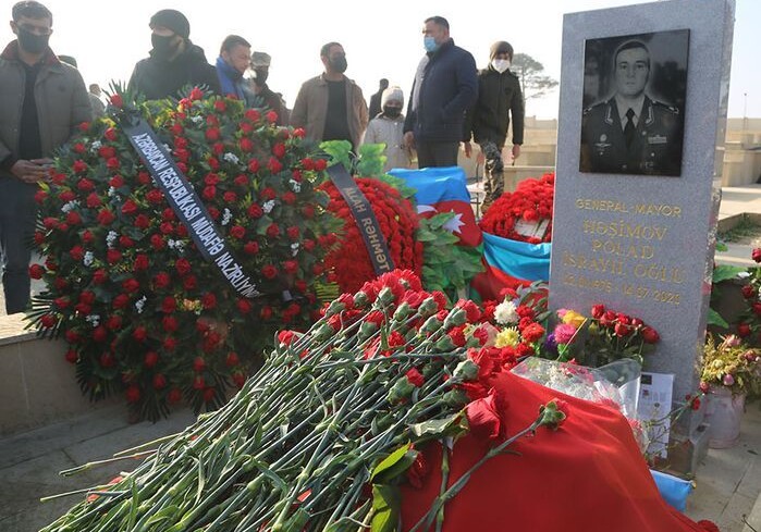 Почтена память генерал-майора Полада Гашимова (Фото)