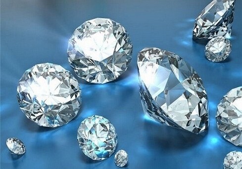 Ученые создали растягивающиеся алмазы