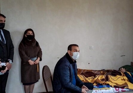Фонд Гейдара Алиева и Министерство соцзащиты помогли семье инвалида войны (Фото)