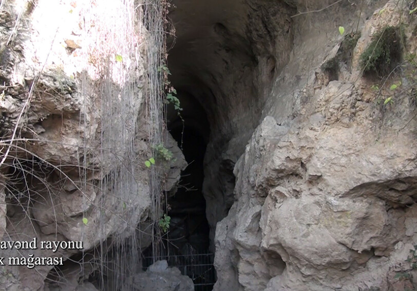 Видеокадры из Азыхской пещеры