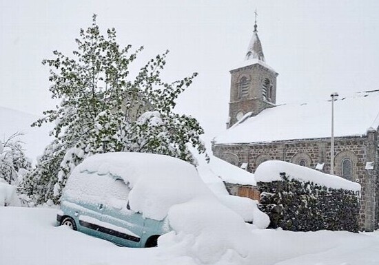 На Европу обрушились снегопады