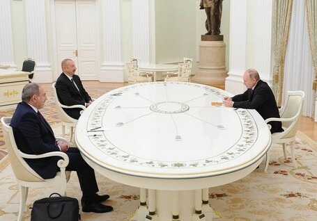 Президент РФ предложил Ильхаму Алиеву и Николу Пашиняну обсудить новые шаги по урегулированию в Карабахе