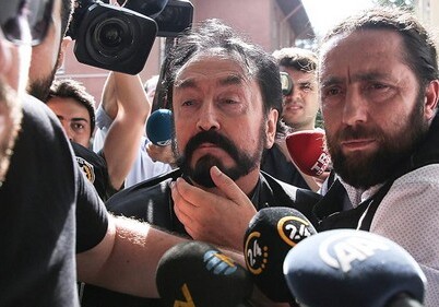 Турецкий суд осудил телеведущего на тысячу лет тюрьмы